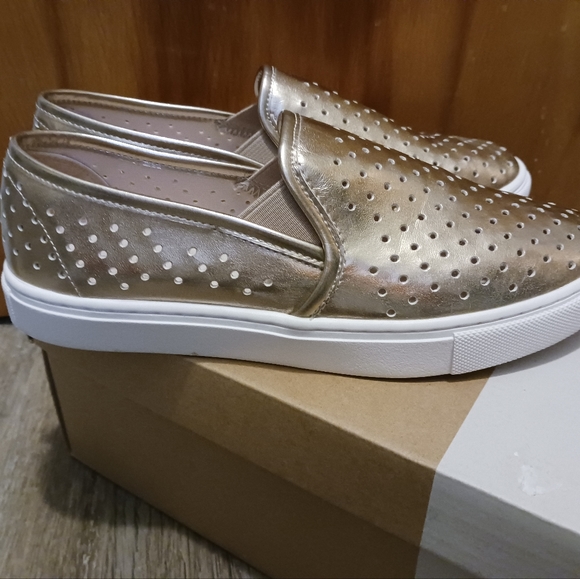 STEVEN SLIP-ONS SNEAKERS Sz 6.5 - Picture 4 of 11